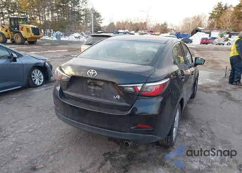 2017 Toyota Yaris Ia z USA, uszkodzony, nr VIN 3MYDLBYV9HY172390